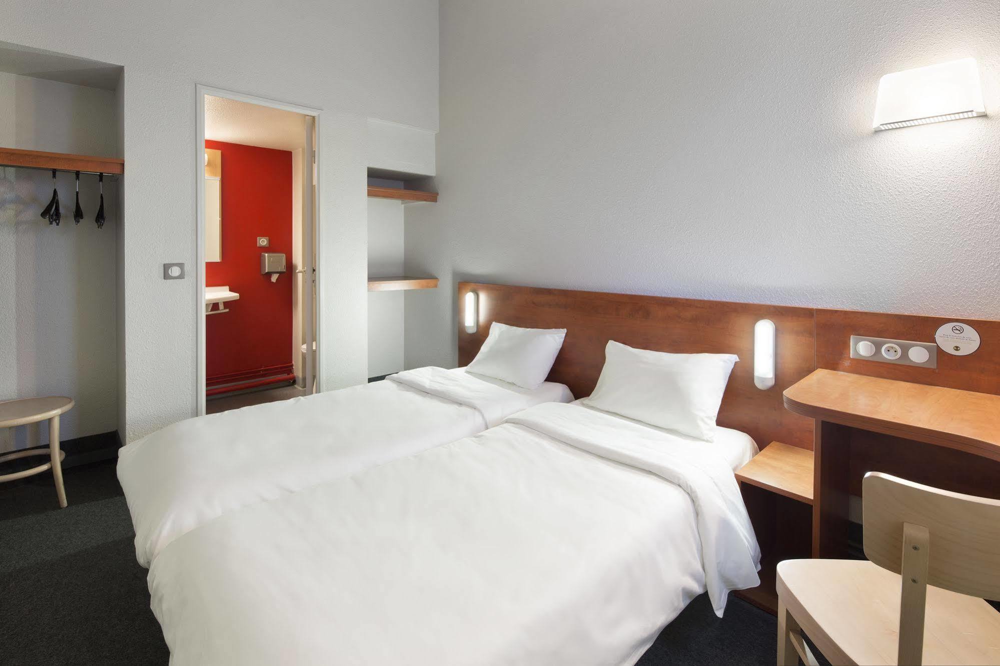 Hotel Lorient 2*